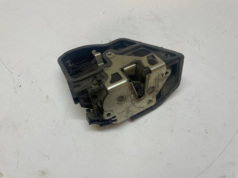 Замок двери Bmw X3 2003-2011 E83