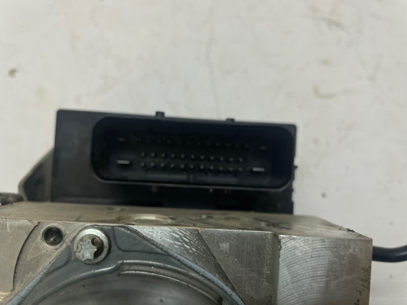 Блок ABS BMW X1 2012 E84