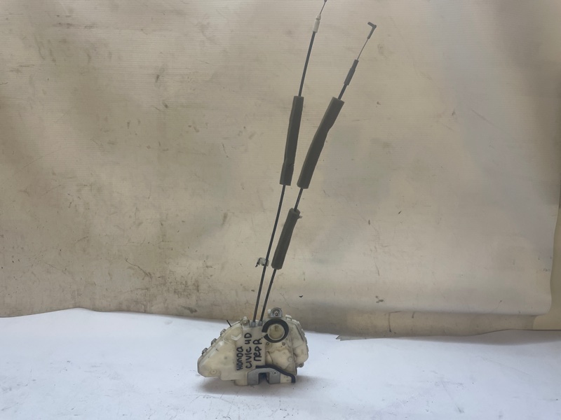 Замок двери Honda Civic 2006-2012 D4