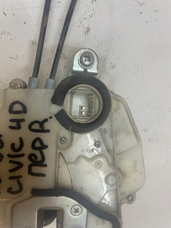 Замок двери Honda Civic 2006-2012 D4
