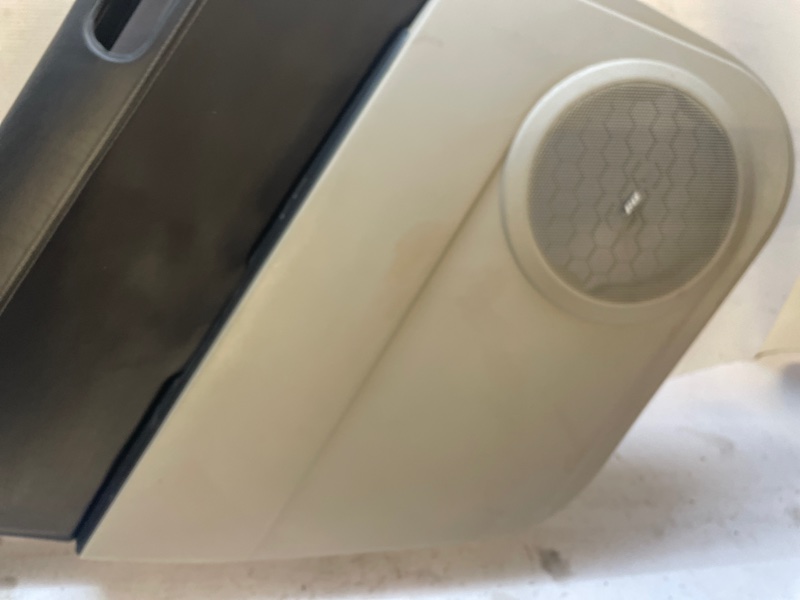 Обшивка двери Mazda CX-7 2007 ER