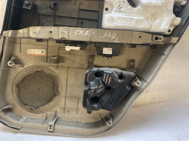 Обшивка двери Mazda CX-7 2007 ER