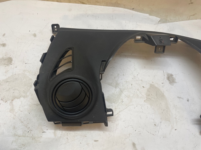 Накладка торпедо Mazda CX-7 2007 ER