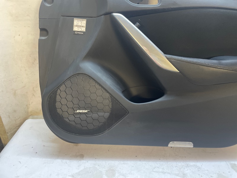 Обшивка двери Mazda Mazda6 2013-2018 GJ