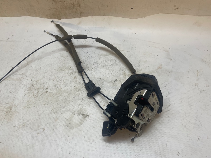 Замок двери Nissan X-Trail 2007-2011 NT31