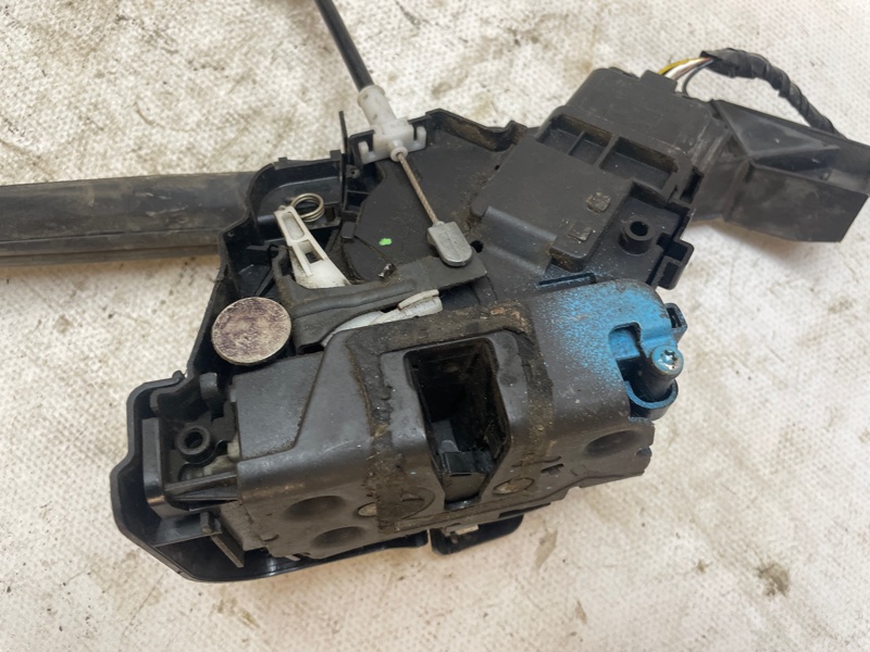 Замок двери Ford C-Max 2003-2010 C214