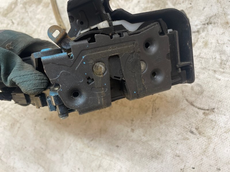 Замок двери Ford C-Max 2003-2010 C214