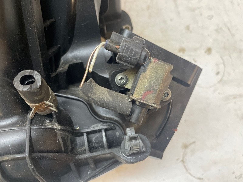 Впускной коллектор Mitsubishi Outlander 2006-2012 XL