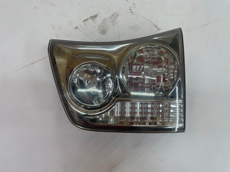 Фонарь Lexus RX 330 2005 XU30