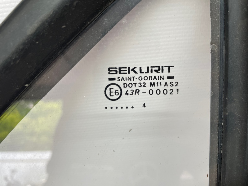 Форточка Ford Transit 1990-1994 фургон IV