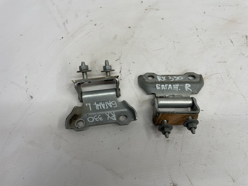 Петля багажника Lexus RX 330 2005 XU30