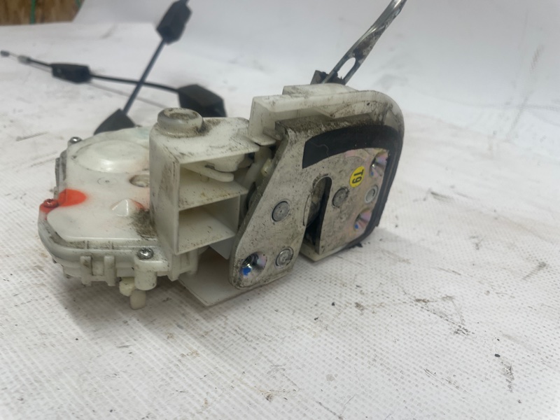 Замок двери Honda Fit 2007-2012 GE6