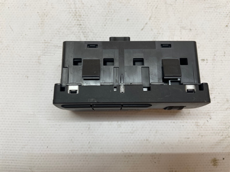 Блок кнопок Mazda Mazda 3 2013-2018 BM