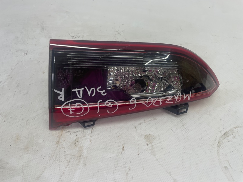 Фонарь Mazda Mazda6 2013-2018 GJ