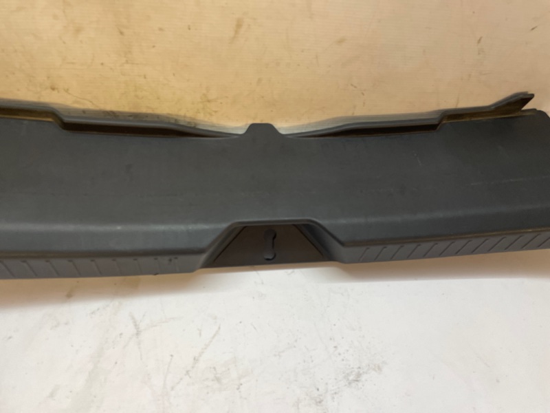Обшивка багажника Mazda Mazda 3 2013-2018 BM