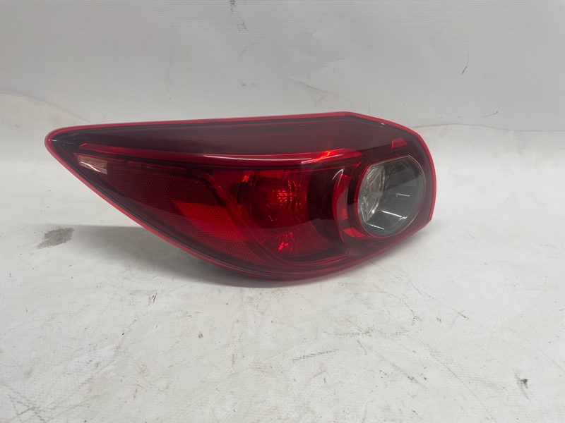 Фонарь Mazda Mazda 3 2013-2018 BM