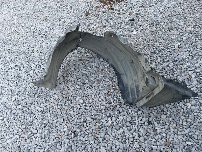 Подкрылок Mazda Mazda 3 2013-2018 BM