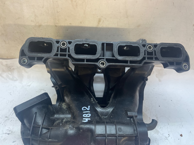 Впускной коллектор Mitsubishi Outlander 2006-2012 XL