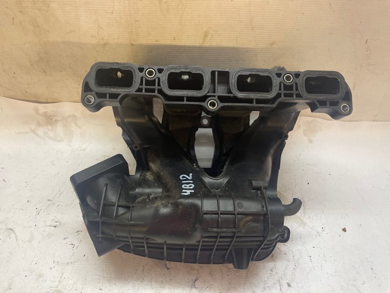Впускной коллектор Mitsubishi Outlander 2006-2012 XL
