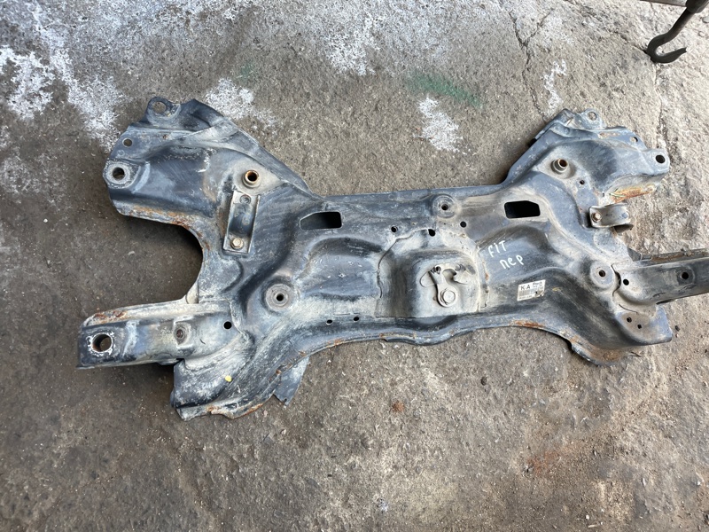 Балка Honda Fit 2007-2014 GE6