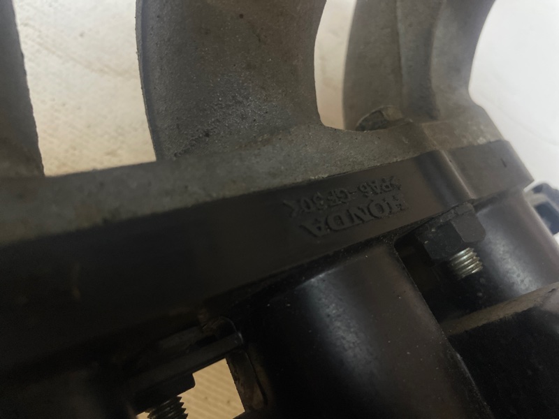 Впускной коллектор Honda Fit 2007-2014 GE6