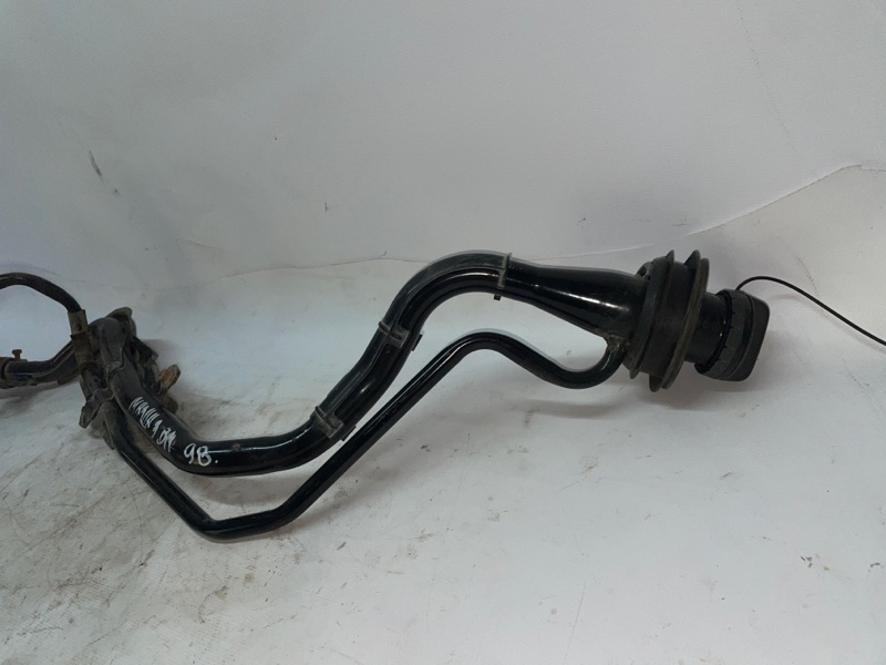 Горловина топливного бака Mazda Mazda 3 2013-2018 BM