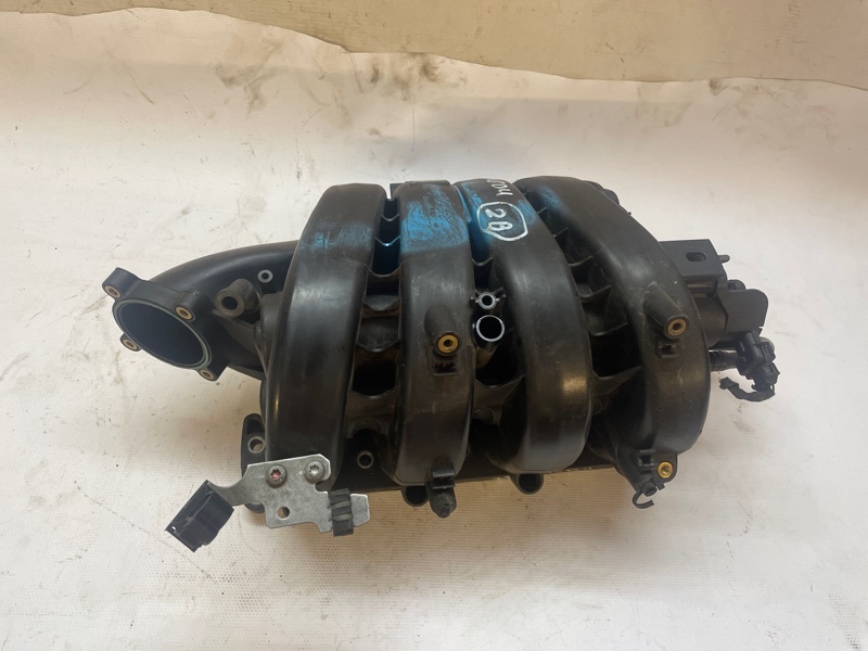 Впускной коллектор Chevrolet Cruze 2009-2015 J300