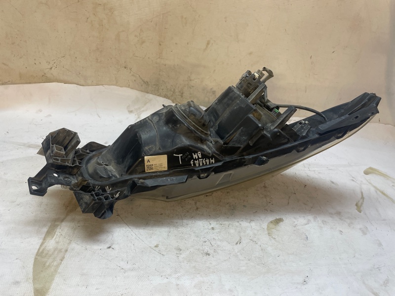 Фара Mazda Mazda 3 2013-2018 BM