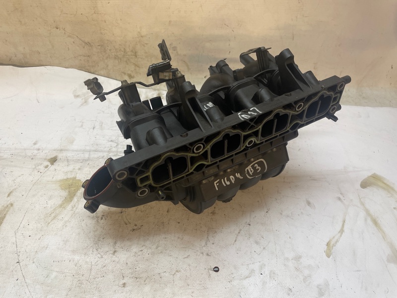 Впускной коллектор Chevrolet Cruze 2010-2015 J300