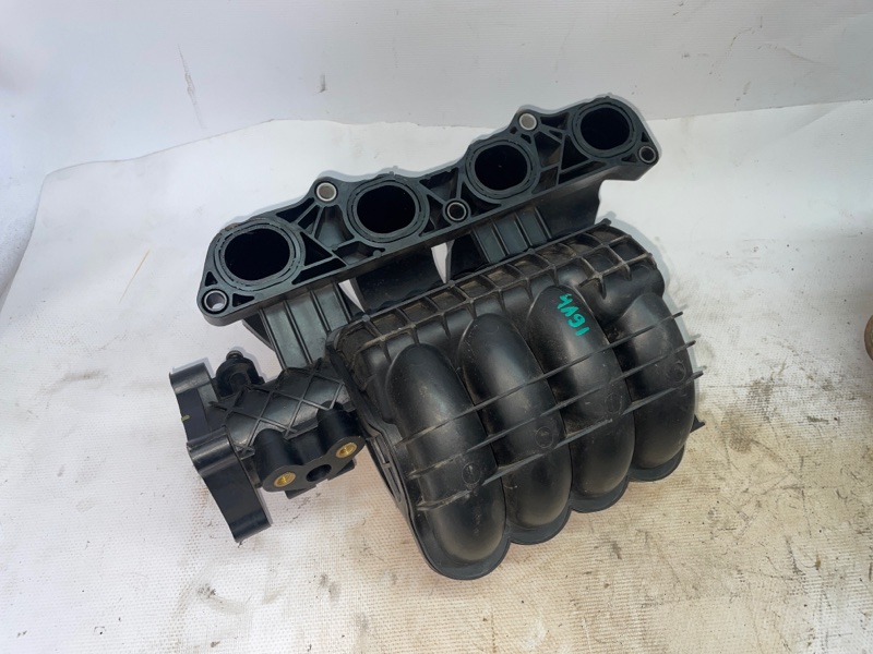 Впускной коллектор Mitsubishi Lancer 2007-2010 CY