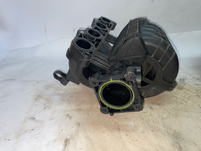 Впускной коллектор Mitsubishi Lancer 2007-2010 CY