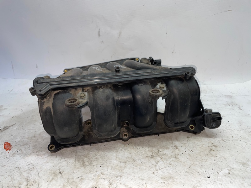 Впускной коллектор Nissan Qashqai 2010 J10