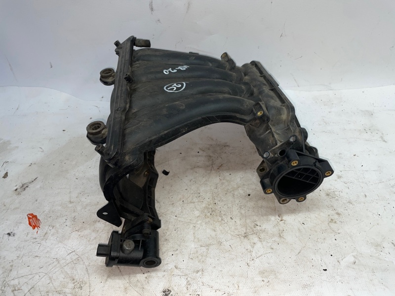 Впускной коллектор Nissan Qashqai 2010 J10
