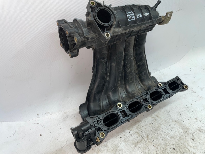 Впускной коллектор Nissan Qashqai 2010 J10