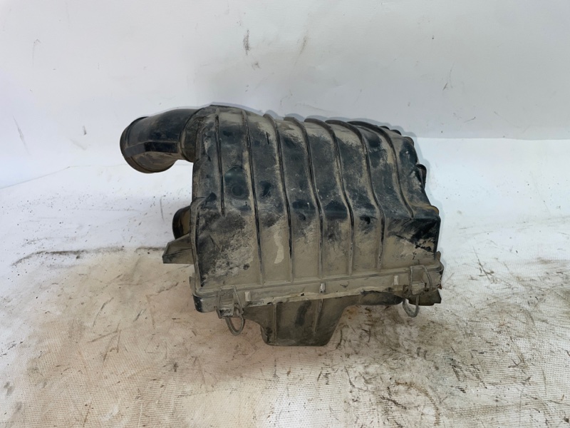 Корпус воздушного фильтра Ford Transit 1990-1994 фургон IV
