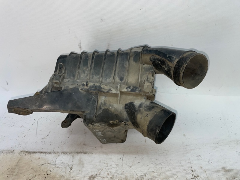 Корпус воздушного фильтра Ford Transit 1990-1994 фургон IV