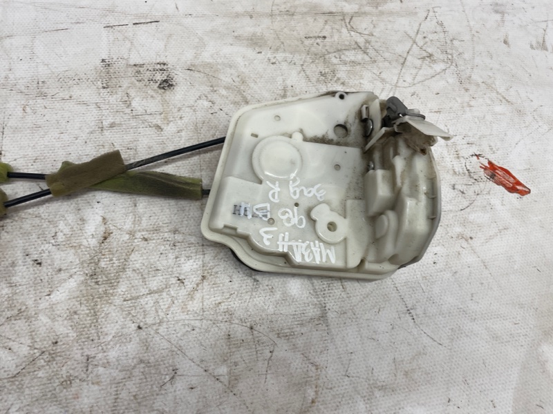 Замок двери Mazda Mazda 3 2013-2018 BM