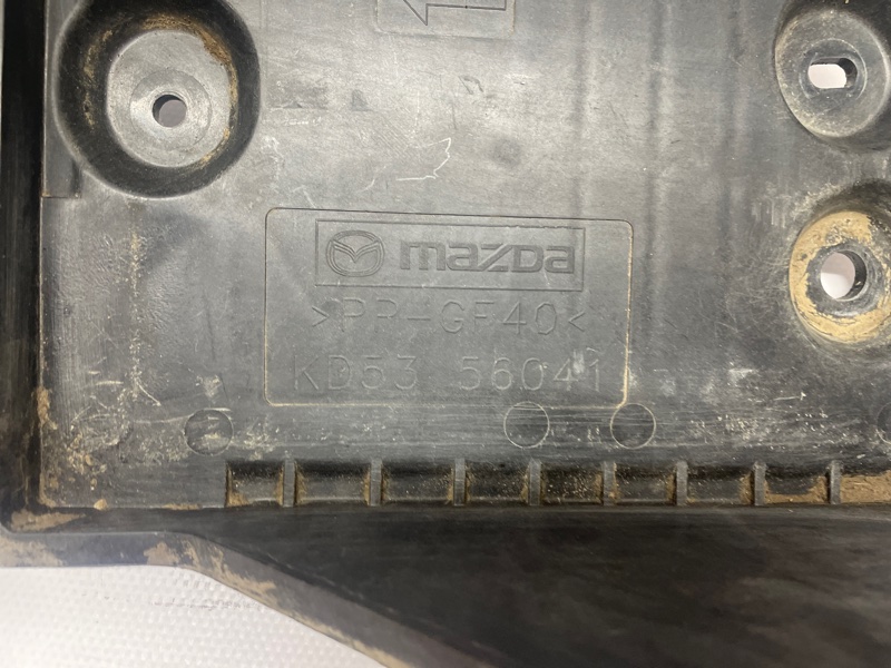 Площадка под акб Mazda Mazda 3 2013-2018 BM