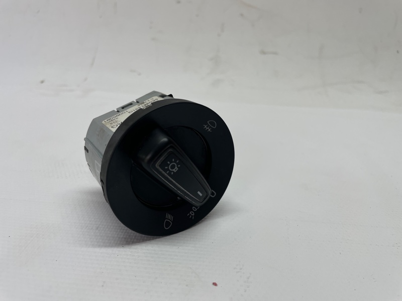 Переключатель света фар SKODA Rapid 2019 NH3