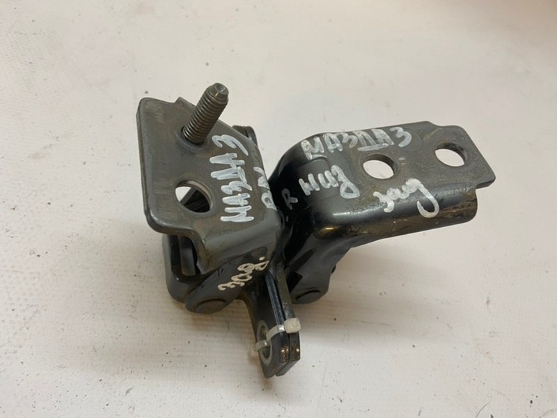Петля двери Mazda Mazda 3 2013-2018 BM