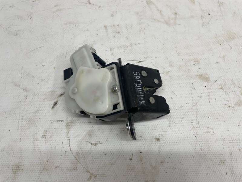 Замок багажника Mazda Mazda 3 2013-2018 BM