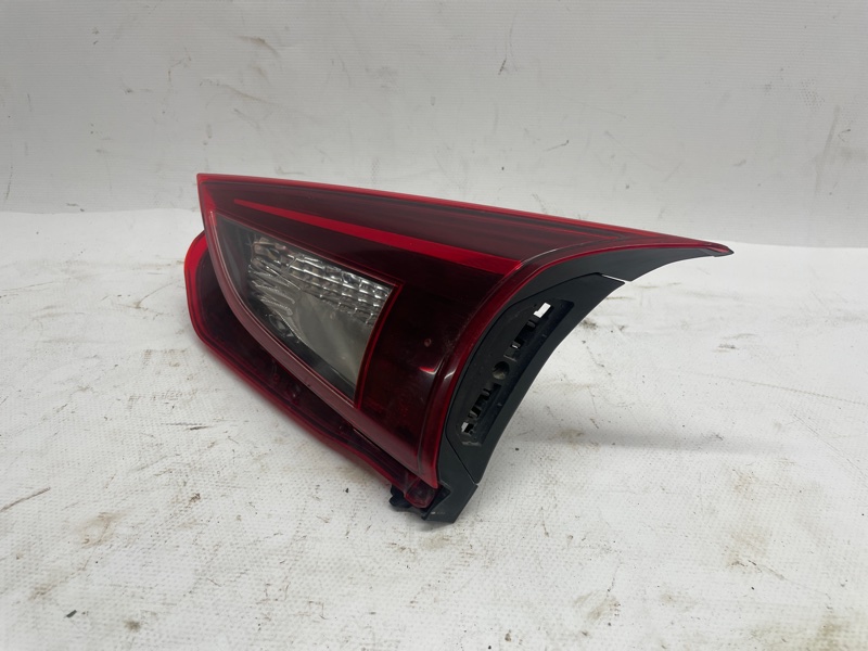 Фонарь Mazda Mazda 3 2013-2018 BM