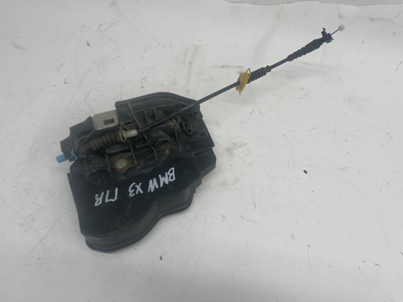 Замок двери BMW X3 2003-2011 E83