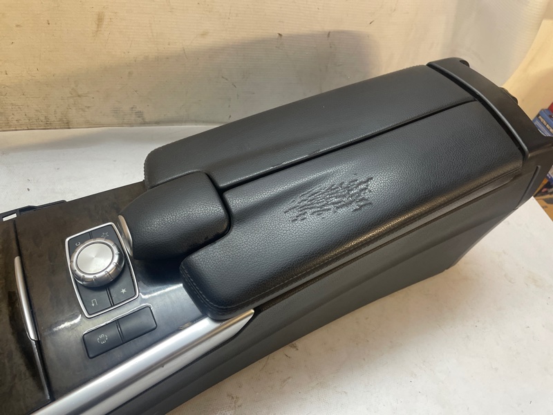 Подлокотник MERCEDES-BENZ E-Class 2014 W212