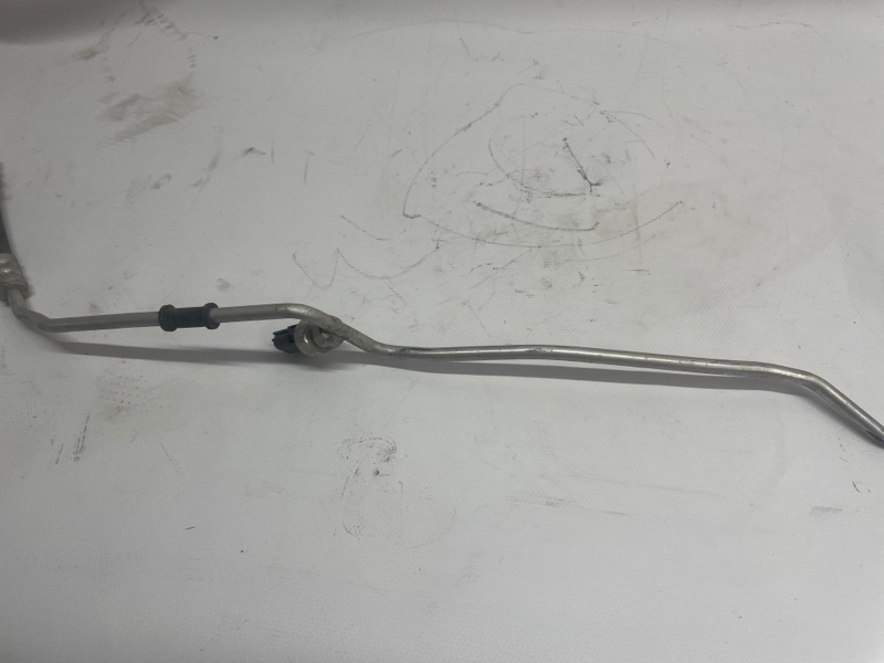 Трубка кондиционера Hyundai Solaris 2010-2017