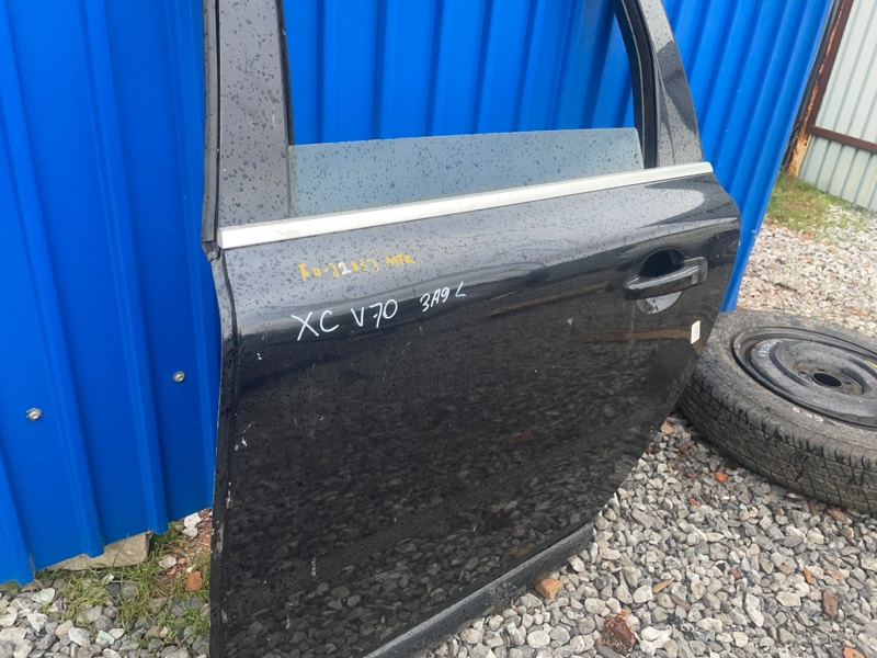 Дверь Volvo V70 2010 BW