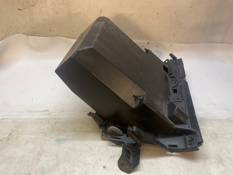 Бардачок Ford C-Max 2003-2013 C214