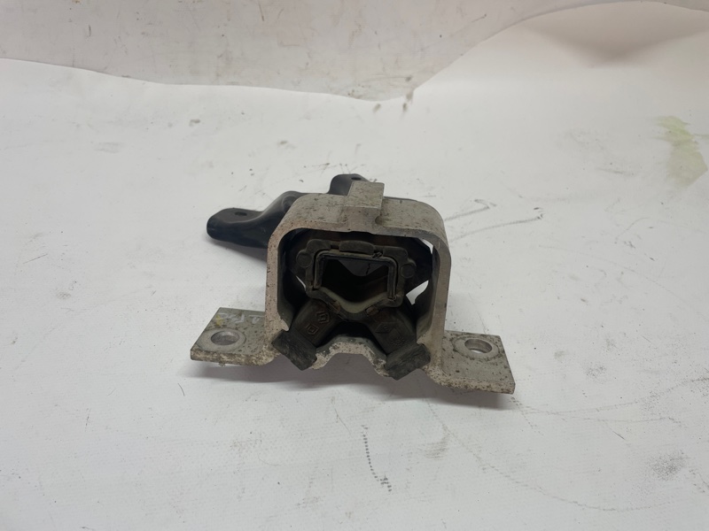 Подушка двигателя Renault Logan 2005-2014