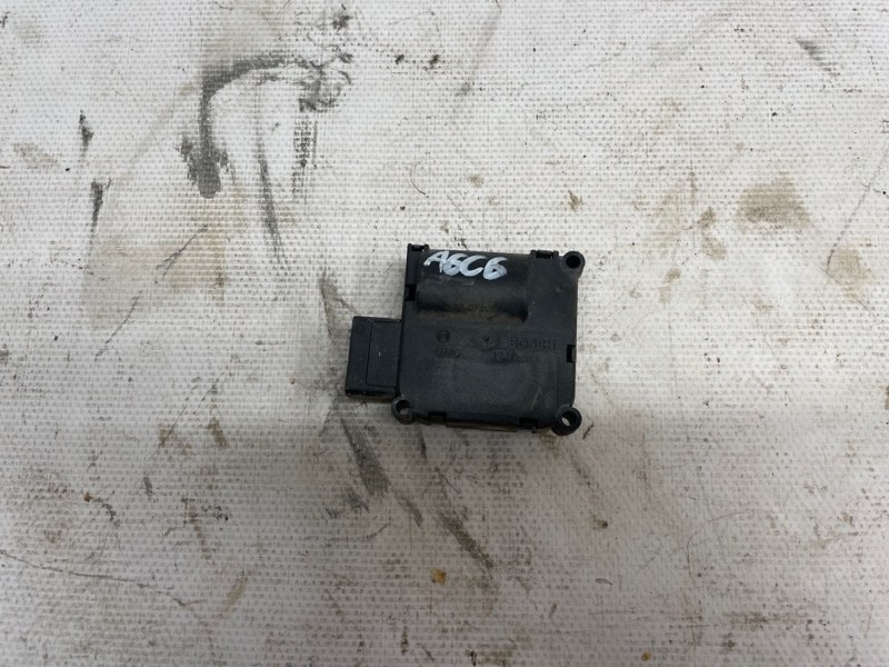 Сервопривод печки Audi A6 2004-2010 C6