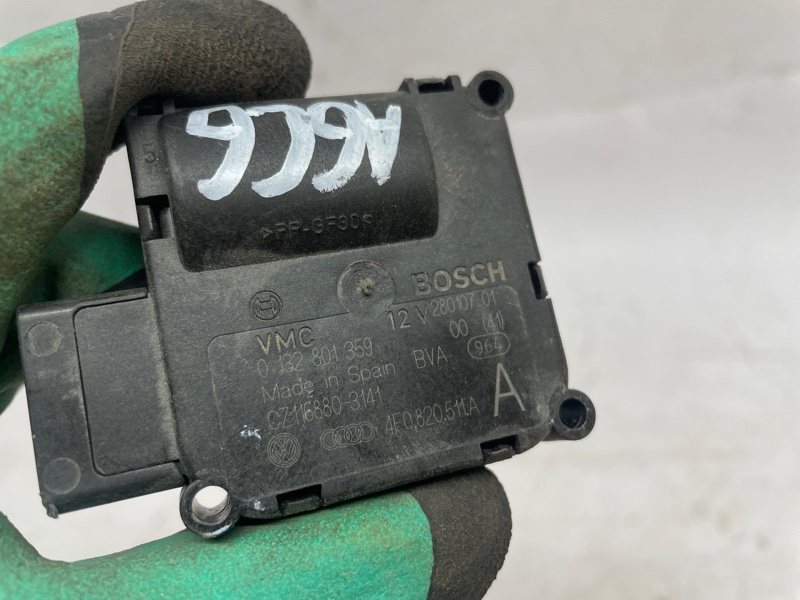 Сервопривод печки Audi A6 2004-2010 C6